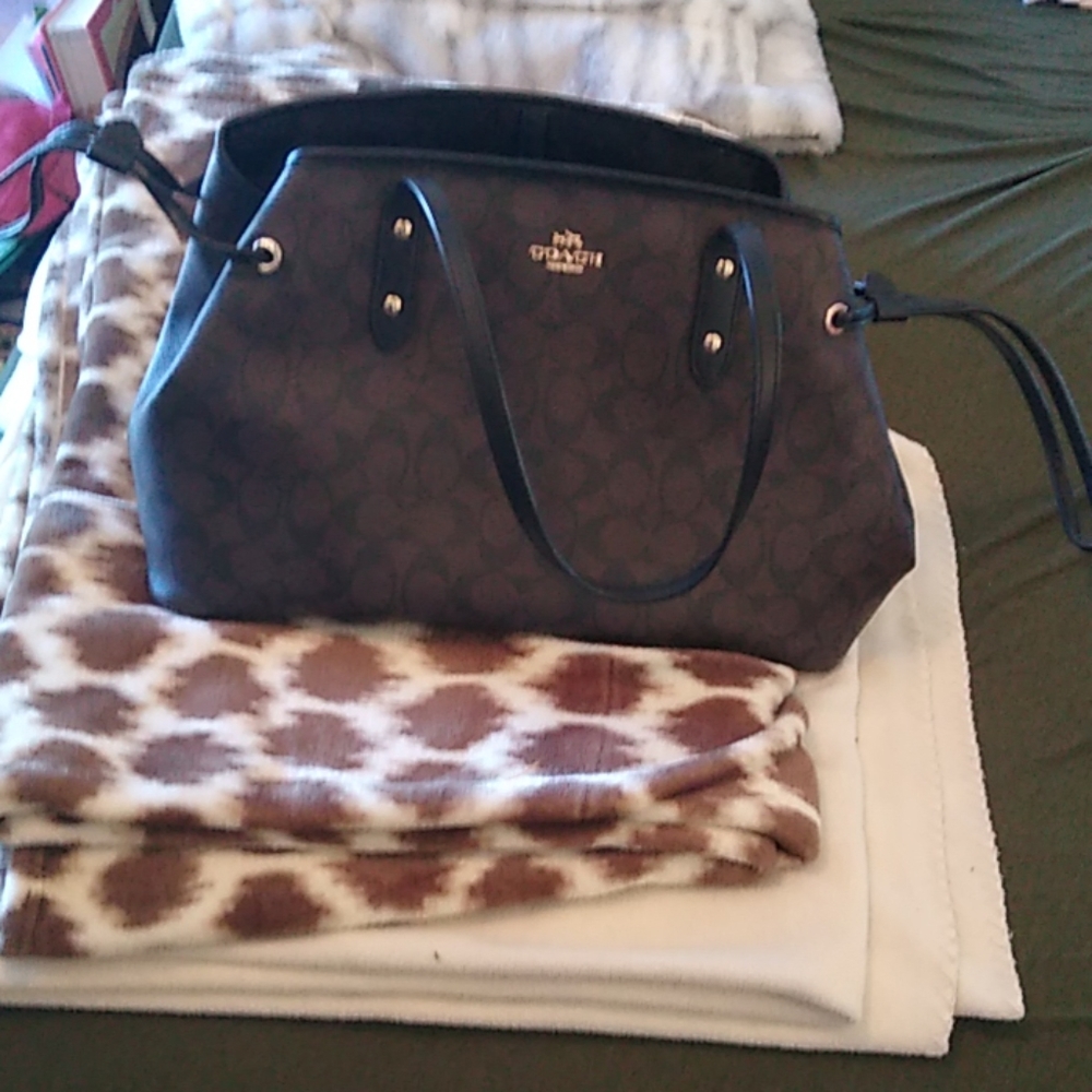 Authentic Coach purse